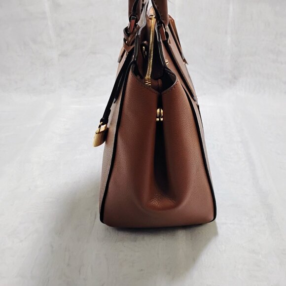 MICHAEL Michael Kors Hayes Satchel NWT - Picture 4 of 10